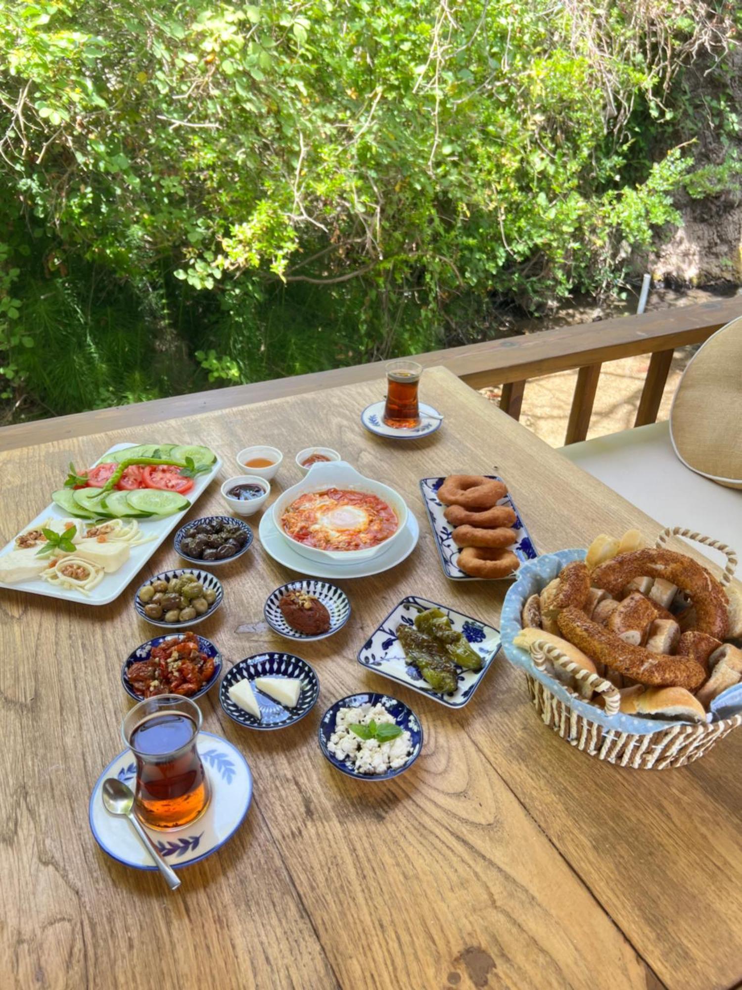 אדרמיט Pavelin Yeri Otel מראה חיצוני תמונה