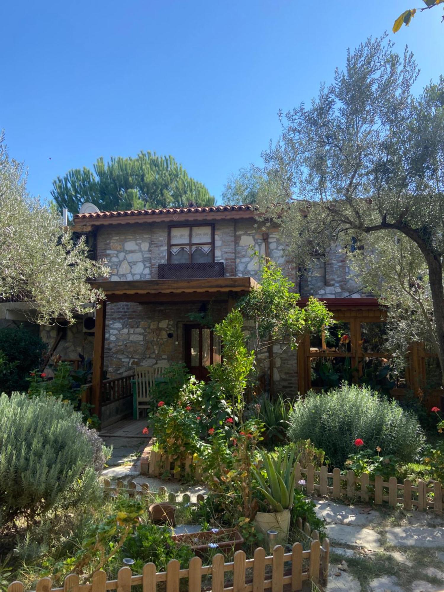 אדרמיט Pavelin Yeri Otel מראה חיצוני תמונה